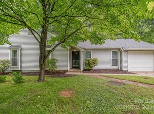 4511 Hezekiah Pl, Charlotte, NC 28215