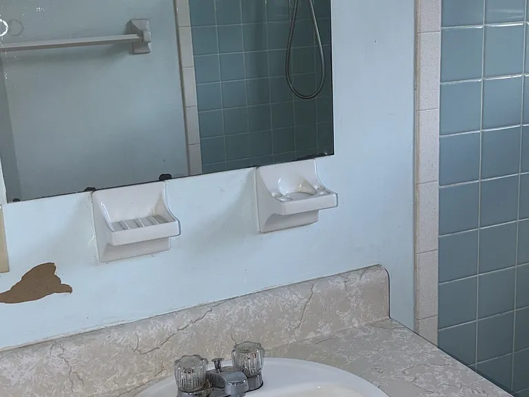 443 Cedarmont Dr — Photo 14