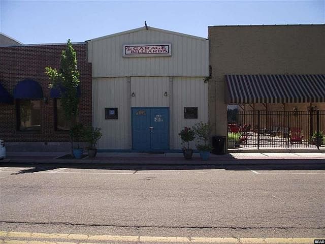 1st image of 209 Church St