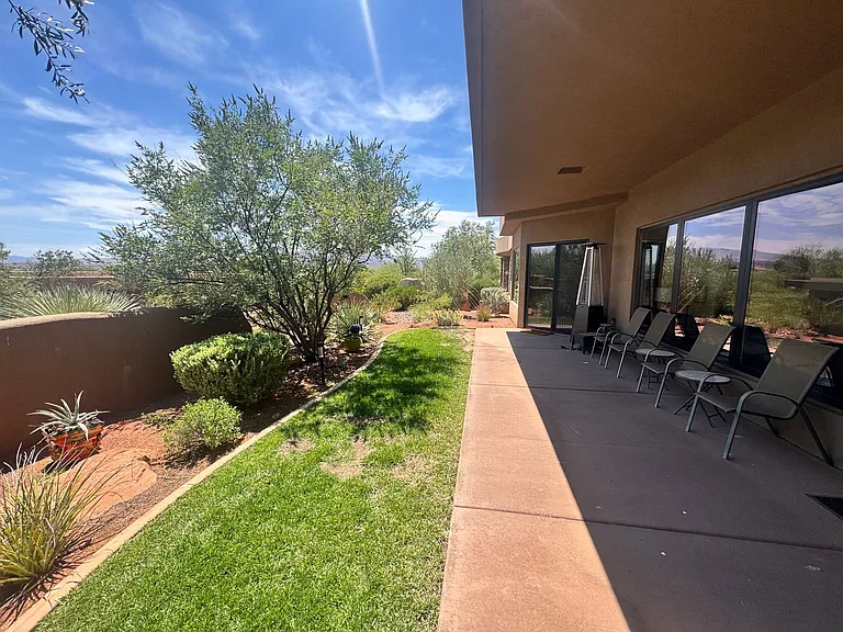 2085 Tuweap Dr #41 — Photo 31
