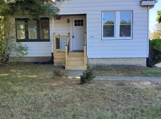 428 N Hobart Rd, Hobart, IN 46342