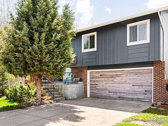 3rd image of 1095 Sparta Dr