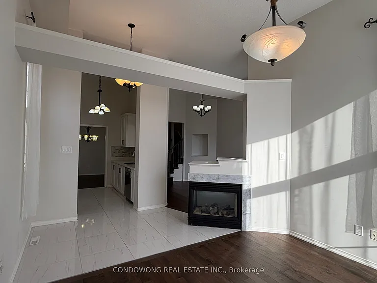 78 Bridlepath St — Photo 2