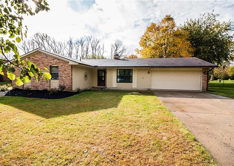 1st image of 125 Sunny Brook Trl