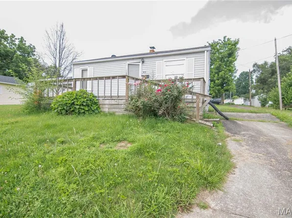 415 N Locust St, Vandalia, IL 62471