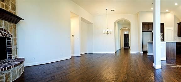 3rd image of 5001 Del Molin Ave