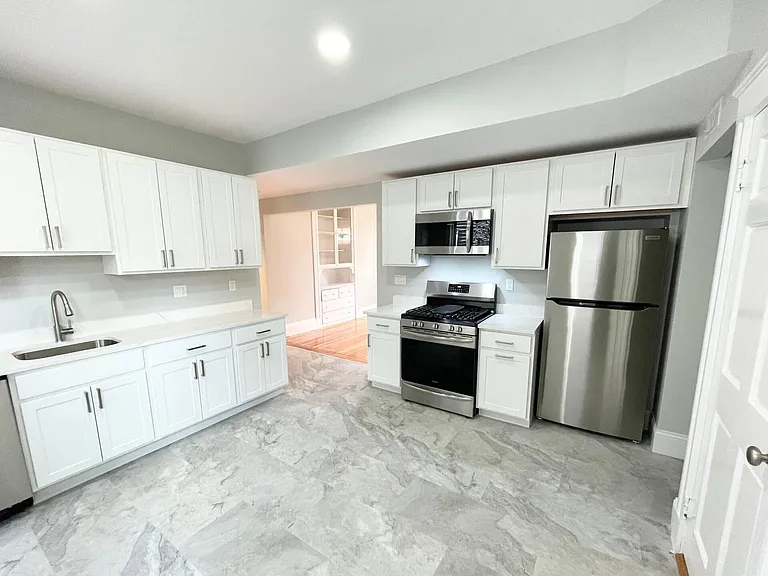 159 Boston St #1 — Photo 2