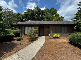 104 Breckindale Cir, Winston Salem, NC 27104