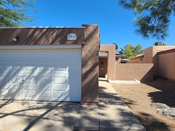 2nd image of 982 N Constitution Dr