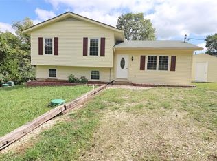 13096 Hencher Rd, De Soto, MO 63020