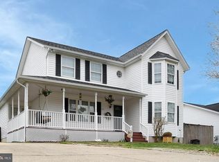 21984 Barkentine Ct, Great Mills, MD 20634