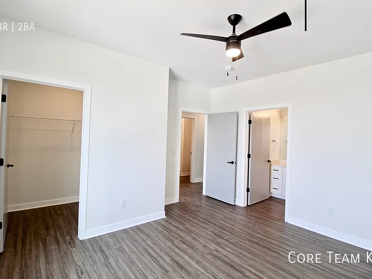 222 Waldo Flats — Photo 13