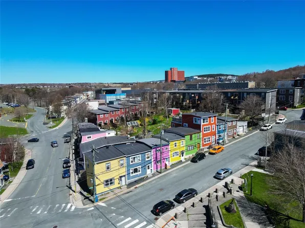 5 Signal Hill Road, St. John's, NL A1A1A8