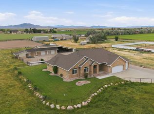 6643 W 5900 S, Hooper, UT 84315