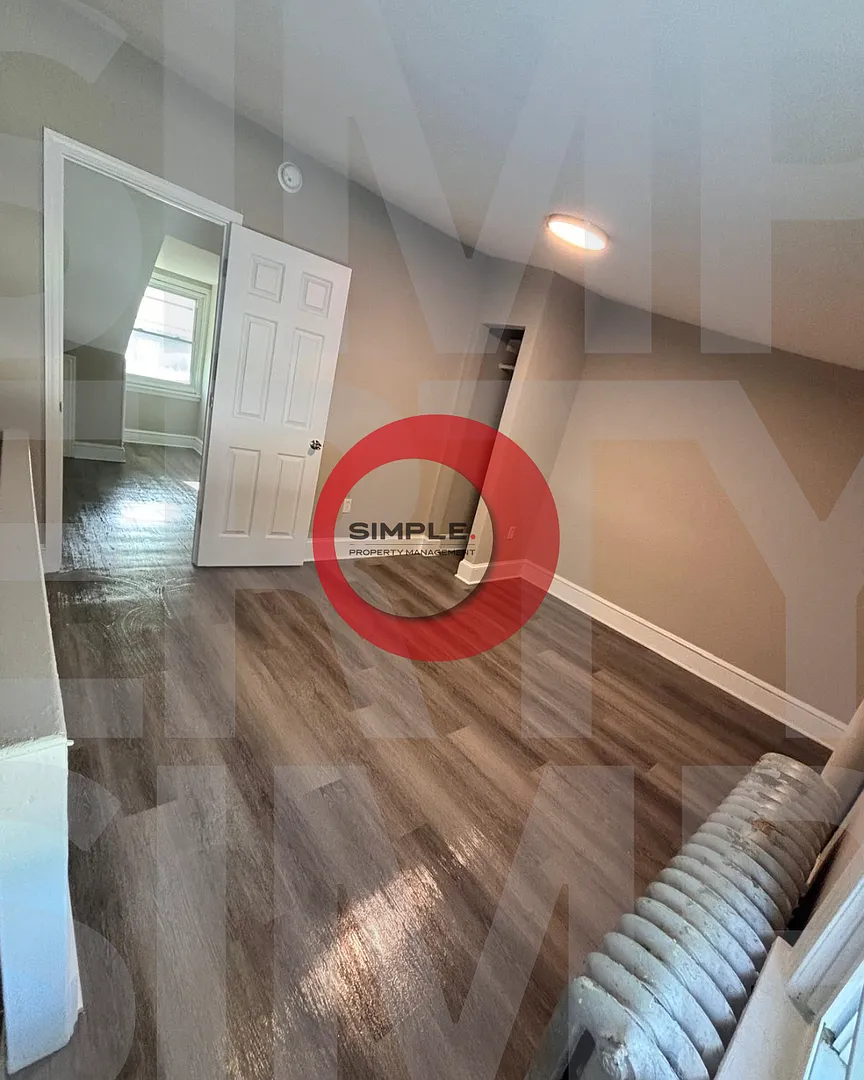 828 Madison Avenue — Photo 2