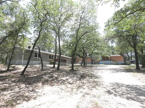 76 & 76 B POST OAK RD, La Vernia, TX 78121