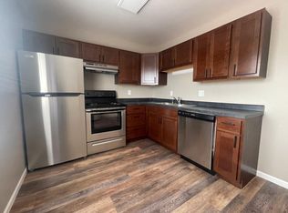 902 W Badger Rd APT 6, Madison, WI 53713
