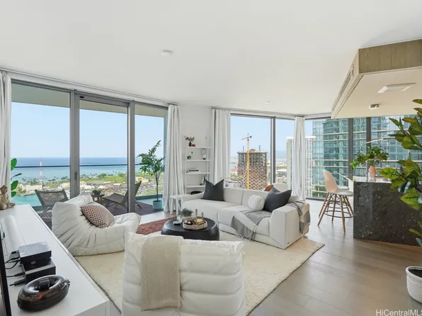 1000 Auahi St #2901, Honolulu, HI 96814