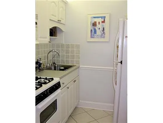 Sold by Douglas Elliman | media 4