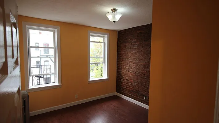Rented by Nooklyn NYC LLC | media 11