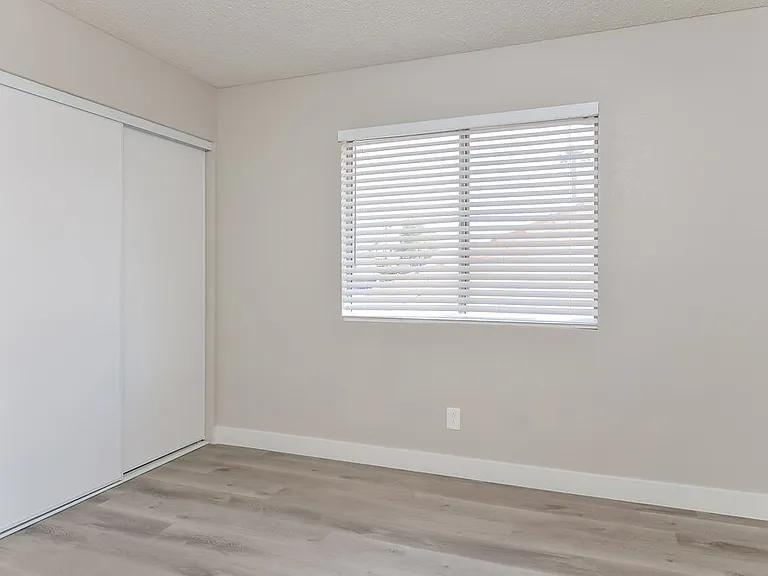 763 Butternut Ct — Photo 14