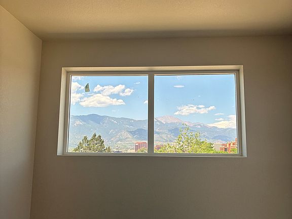 3rd image of 903 E Colorado Ave #83c38fc91