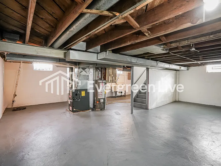 4344 N 52nd St — Photo 15