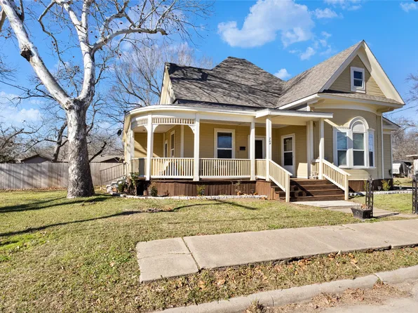 700 SE 7th St, Cooper, TX 75432