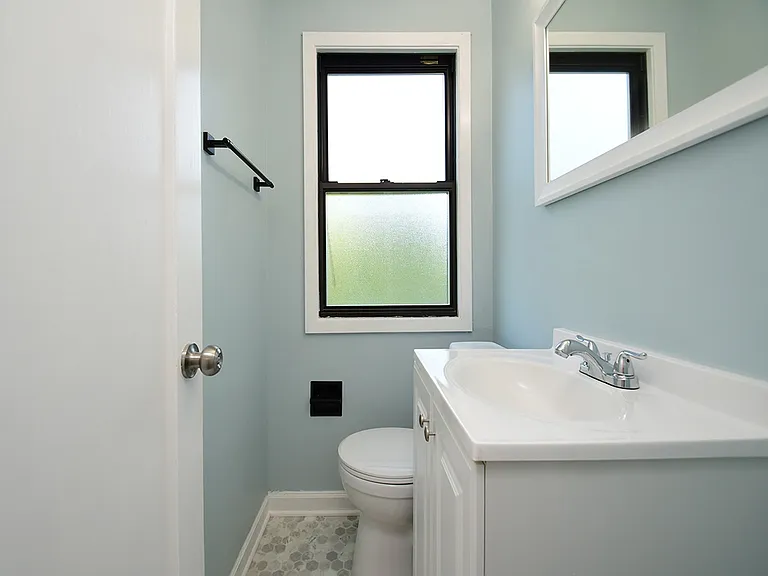 6010 Evans St — Photo 19