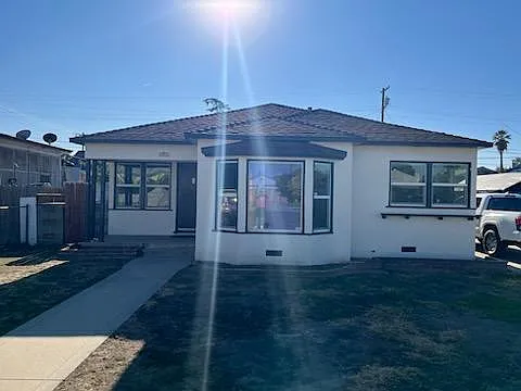 2017 Sylvia St — Photo 1