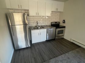 Indian Hills Apartments