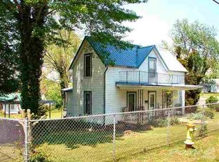 247 Filbert St, Newport, TN 37821