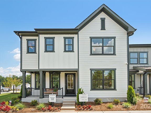 3rd image of 327 Ardmore Dr