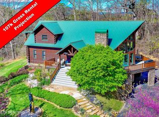 3341 Sugar Maple Loop Rd, Sevierville, TN 37862