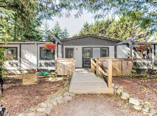 6016 6014 162nd St E, Puyallup, WA 98375