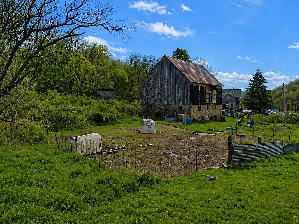 1st image of 16047 Fry Dr