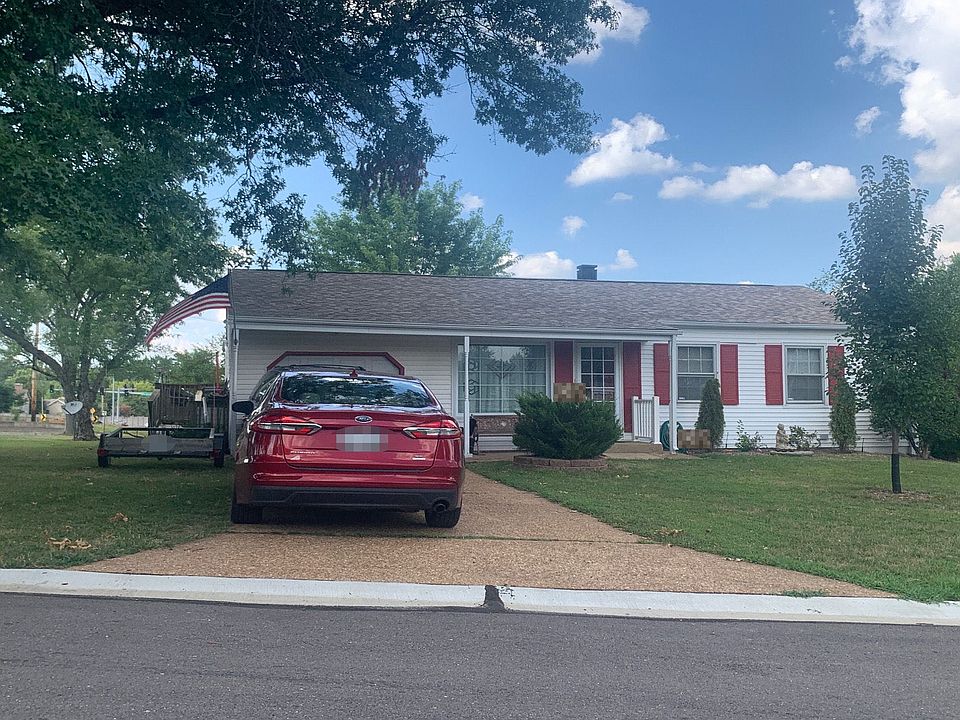 1st image of 1001 Dauphine Ln
