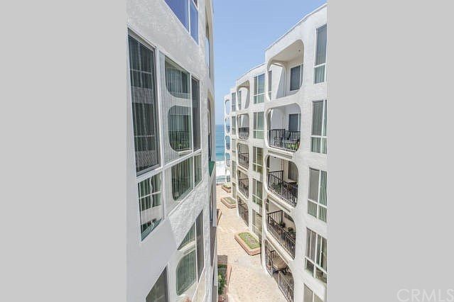 1st image of 565 Esplanade Unit 409