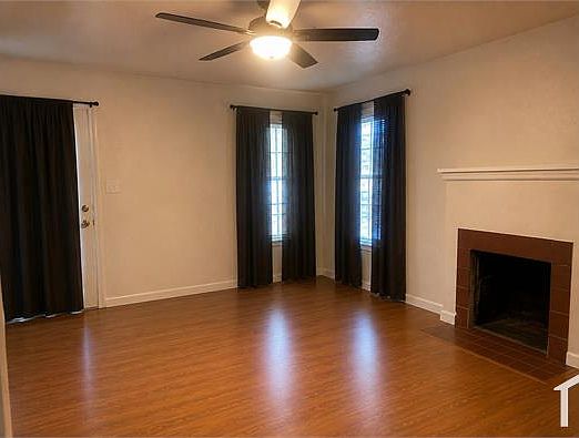 5th image of 3712 Jasmine St