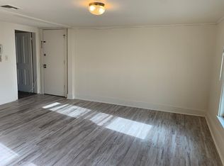 36 Church St, Bloomsbury, NJ 08804