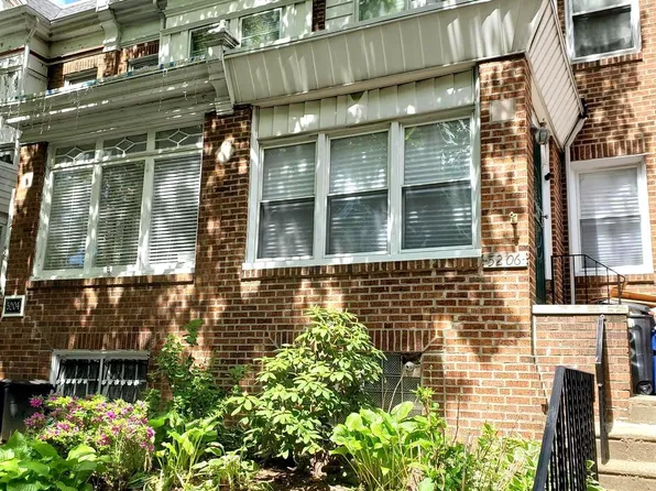 5206 Castor Ave, Philadelphia, PA 19124