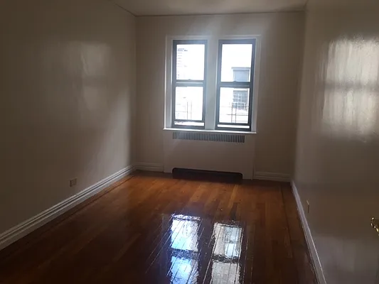 Rented by PMG Real Estate  | media 14