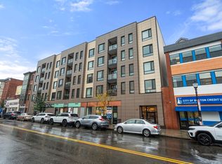 457 W Broadway #302, Boston, MA 02127