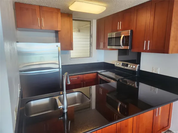 98-099 Uao Pl #Penthouse 5, Aiea, HI 96701