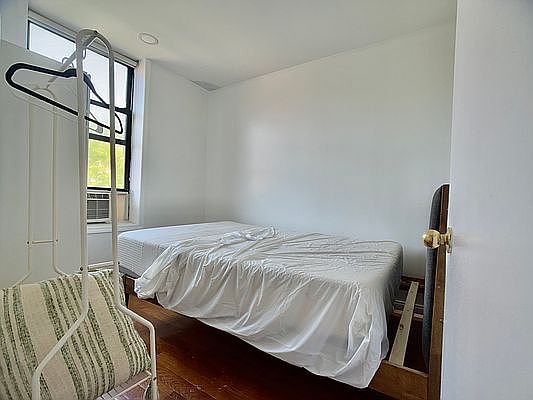 4th image of 220 W 149th St APT 51