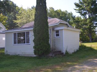 37 Timberlake Ln, Sabattus, ME 04280