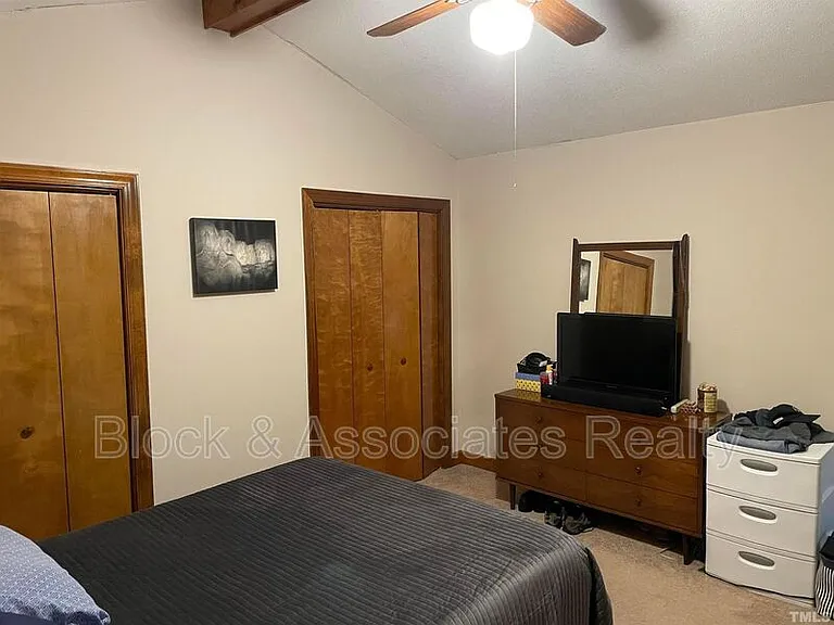 300 W Woodcroft Pkwy #33D — Photo 8