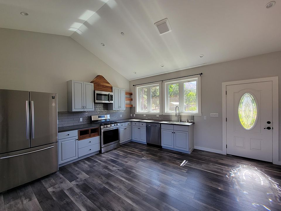 1st image of 1090 Mount George Ave