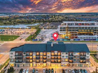50 Sky Harbour Dr #217, Brampton, ON L6Y6B8