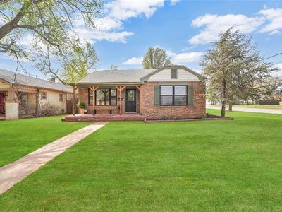 1024 W 1st St, Elk City, OK, 73644